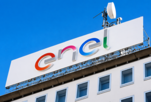 Enel anuncia troca gratuita de 27 mil geladeiras até 2027
